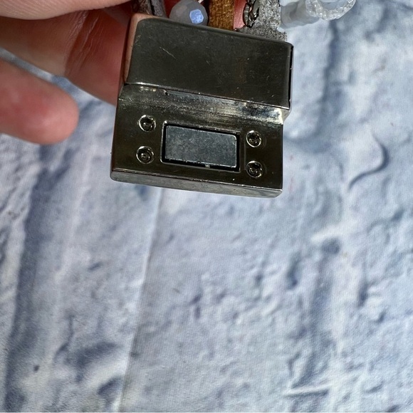 Wraparound bracelet with real pearls - Picture 2 of 6